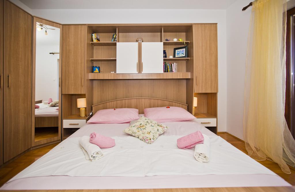 Apartments Ivusic Hvar Town Luaran gambar