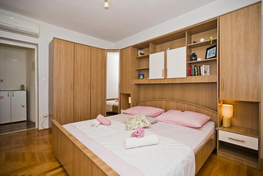 Apartments Ivusic Hvar Town Luaran gambar