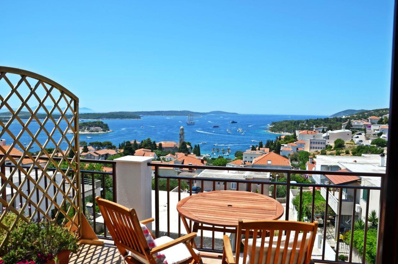 Apartments Ivusic Hvar Town Luaran gambar