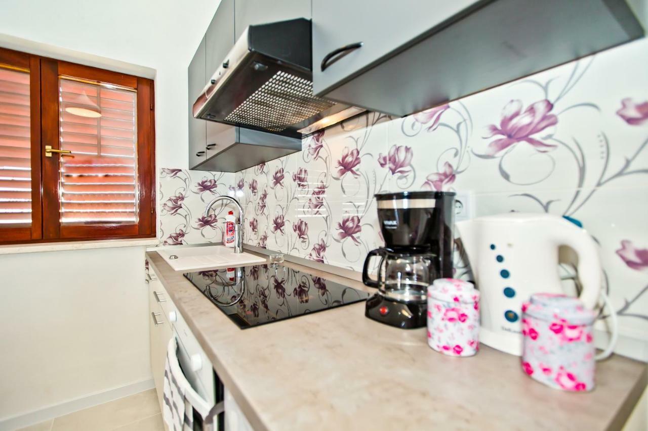 Apartments Ivusic Hvar Town Luaran gambar