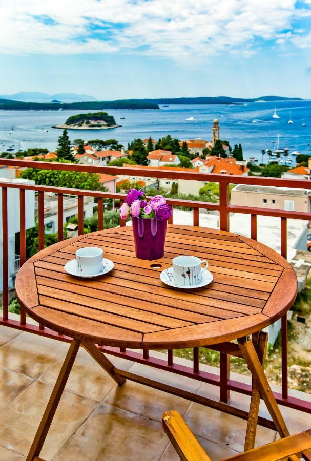Apartments Ivusic Hvar Town Luaran gambar
