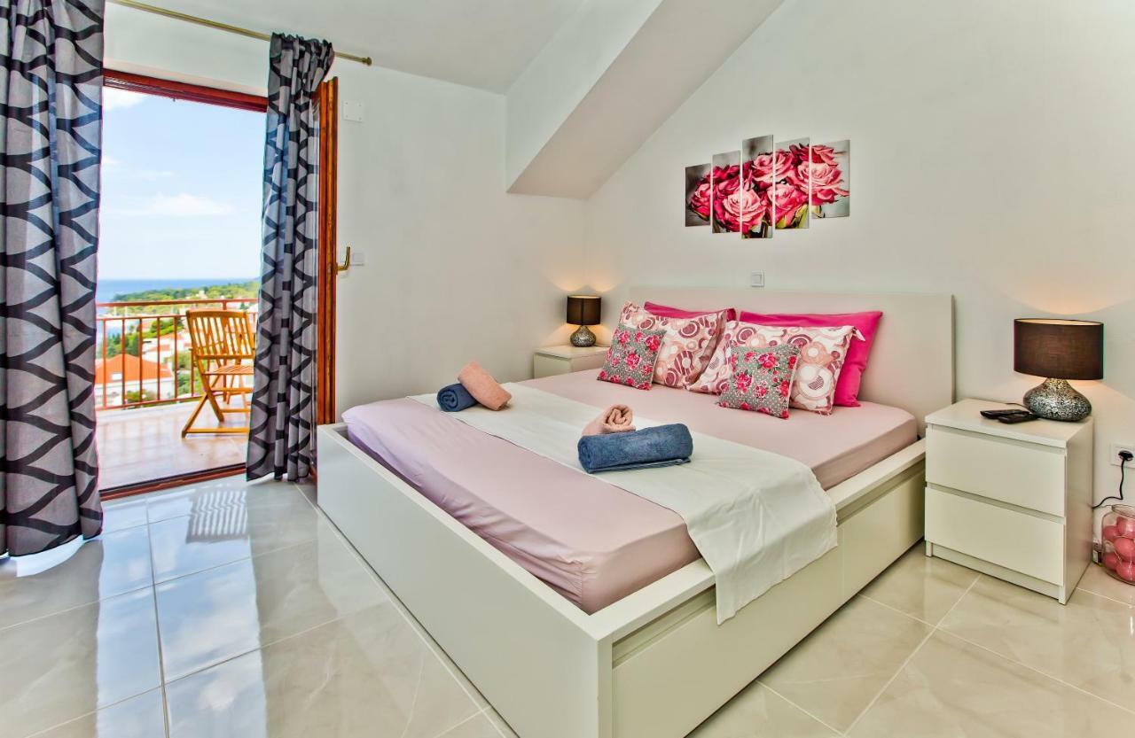 Apartments Ivusic Hvar Town Luaran gambar